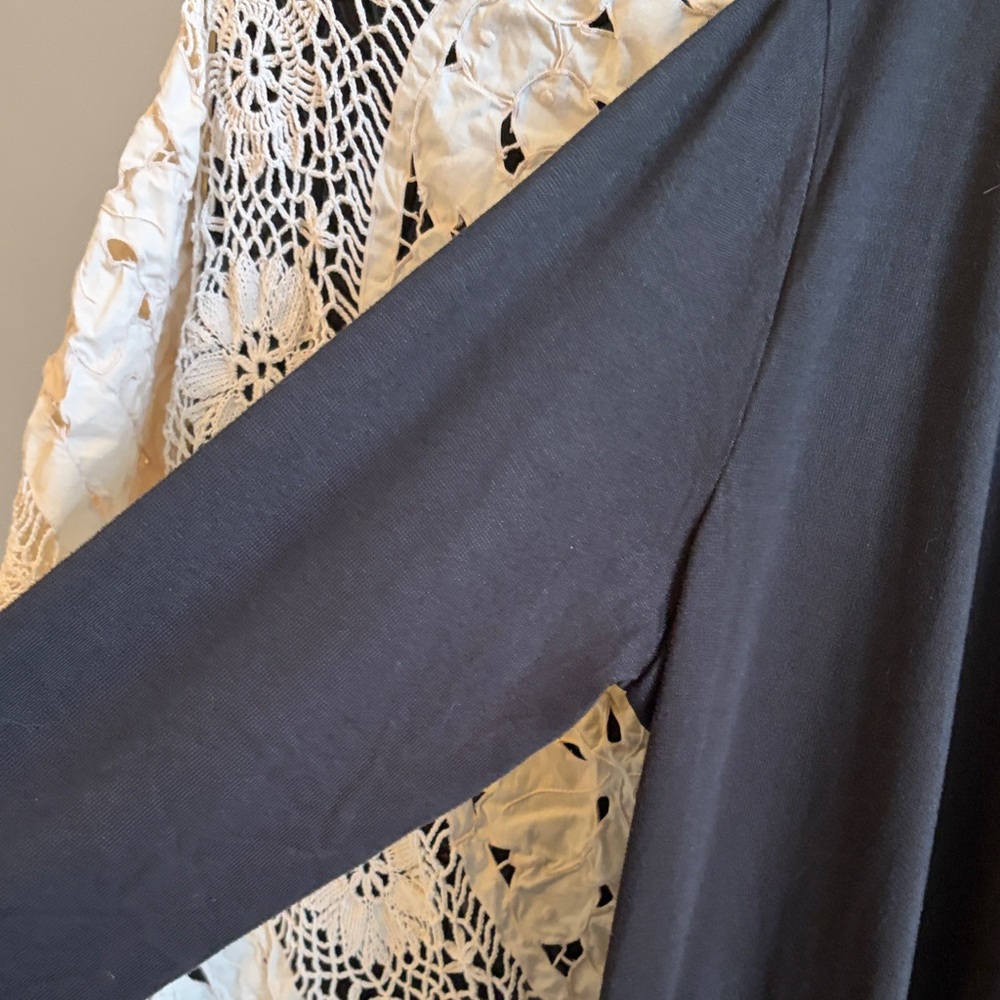 32 Degrees Long Black Women's Cardigan NWOT Size L/XL - Picture 5 of 7